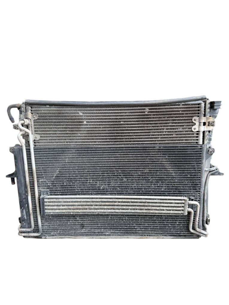 Audi Q7 (4L) Radiator set 7L0121253A 7L8422885A 7L0317021C 7L0959455F 7L0...