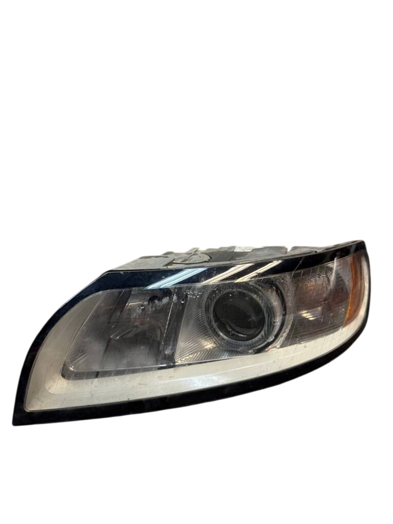 Volvo C30 ajovalo (vasen) Headlight left VOLVO S40 / V50 / C30 / C70 (MS,...
