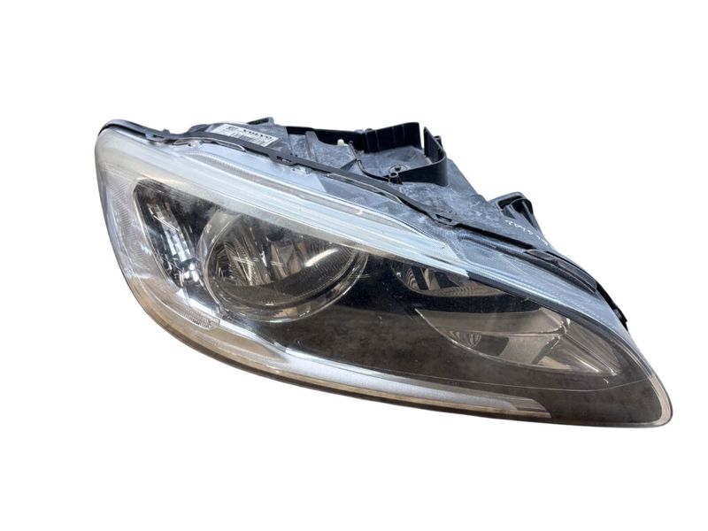 31420116 Headlight right VOLVO S60 II / V60 I (2010-2018)