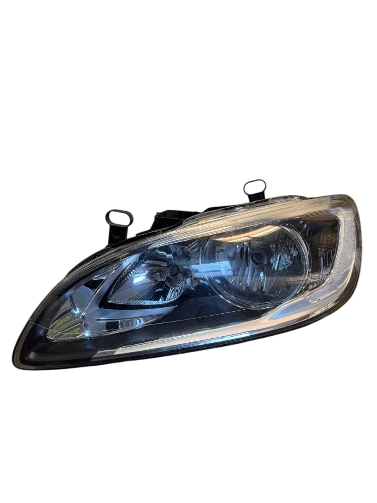 Volvo S60 ajovalo (vasen) 31420115 Headlight left VOLVO S60 II / V60 I (2...