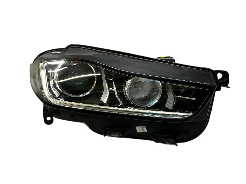 Jaguar XE headlight right GX73-13W029-EE GX7313W029EE 1EL01181122 5DF0118...