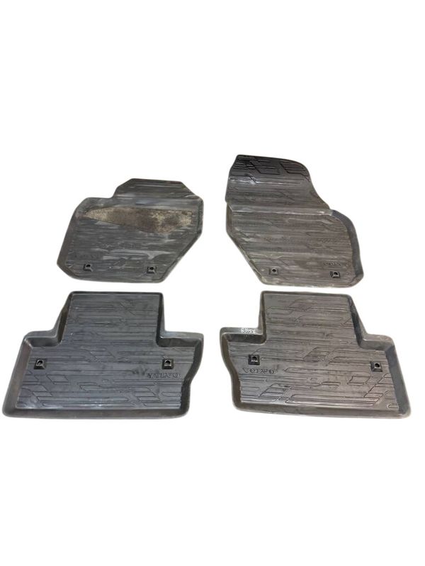 31377833 31377832 31377831 31403318 Floor Mat Set VOLVO S60 II / V60 I (2010-2018)
