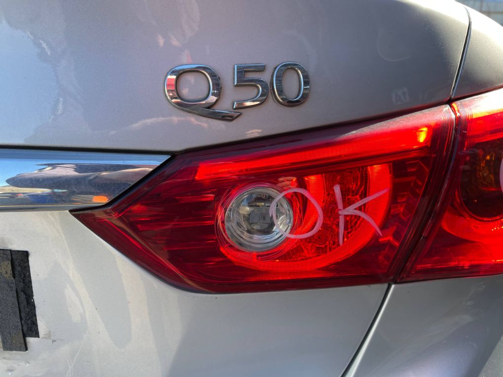 Infiniti Q50 Inner tail light, right 265504GN1B Inner tail light, right INFINITI Q50...