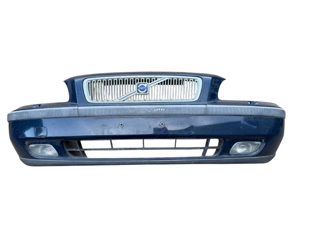 Volvo V70 front bumper Front Bumper VOLVO V70 II / XC70 I (P80) (2000-...