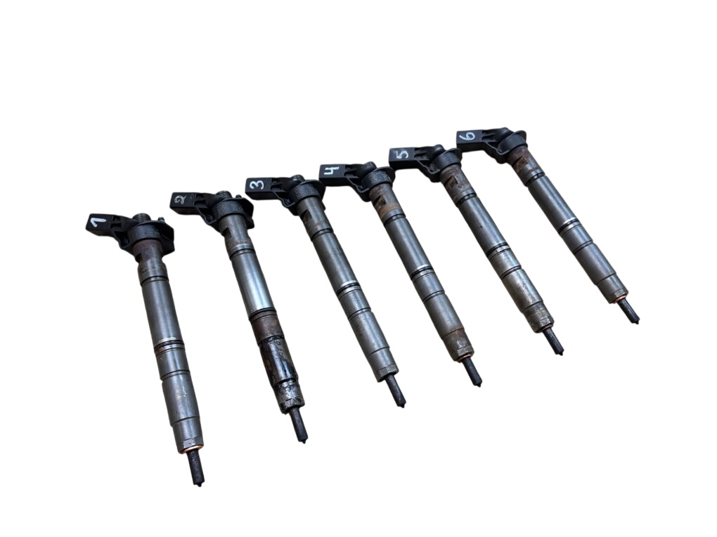 Audi A6 (C7) Fuel injector set 0445117045 0445117044 0986435455 Fuel injector ...
