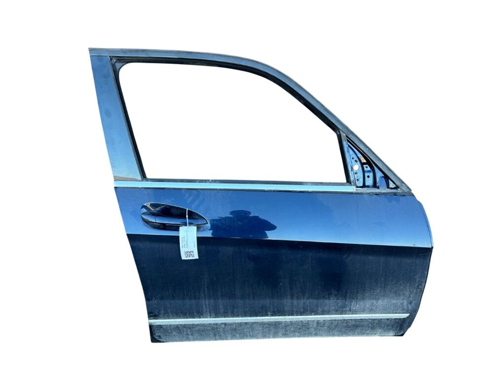 Mercedes-Benz GLK (X204) Door Front Right A2047205400 Door Front Right MERCEDES-BENZ GLK-...