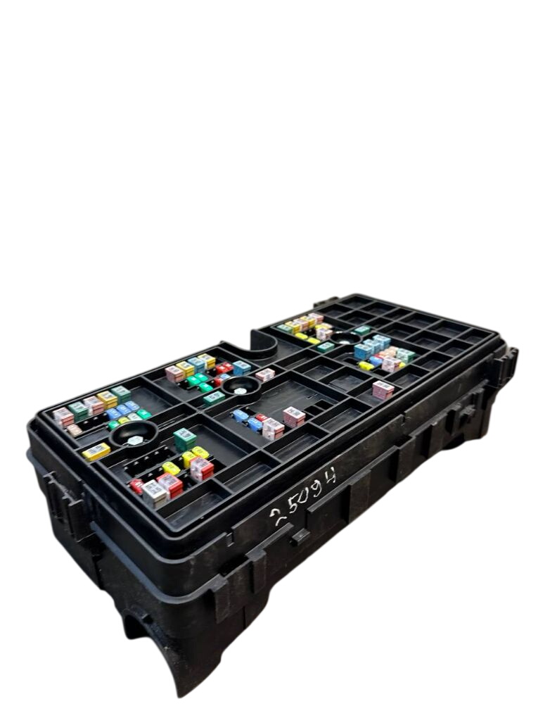 Ford Ranger Fuse box PB3T14D068PLA Fuse box FORD RANGER III (TKE, PX...