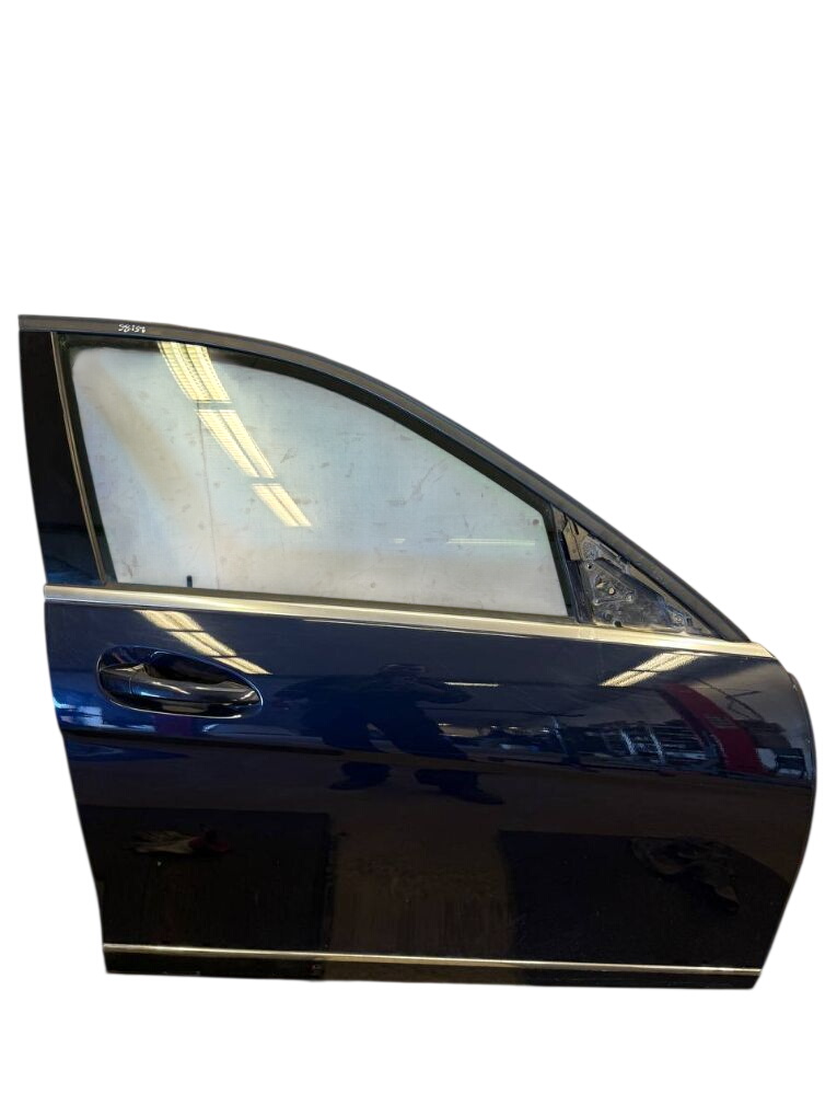Mercedes-Benz A (W169) Door Front Right Door Front Right MERCEDES-BENZ C-CLASS (W204) (...