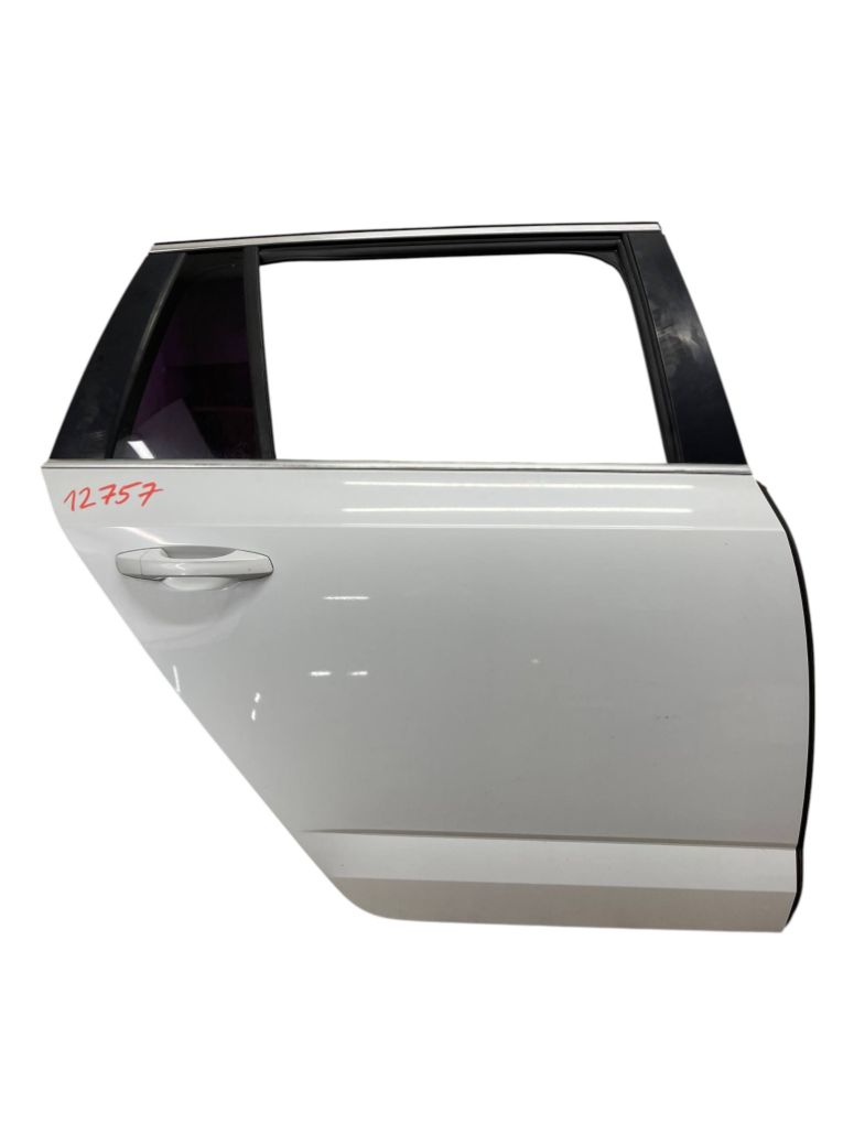 Skoda Octavia Door Rear Right 5E9833056C Door Rear Right SKODA OCTAVIA III (5...