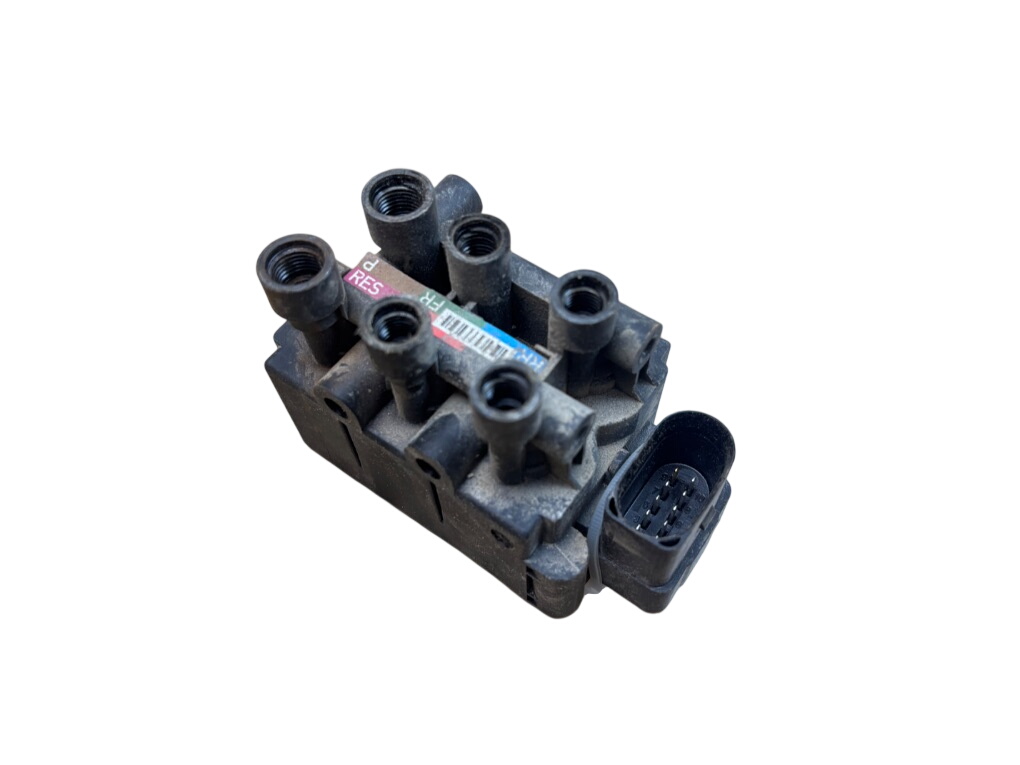 Audi A6 (C7) Air suspension valve block 4N0616013A Air suspension valve block AUDI A6 (...