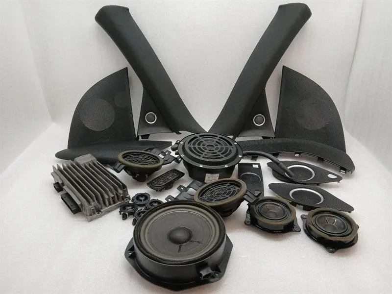 Audi R8 Audi R8 Type 42 5.2 V10 Coupe Speakers 427035223a Bang Olufsen Set Speakers Body type: Coupe
Fuel: Petrol