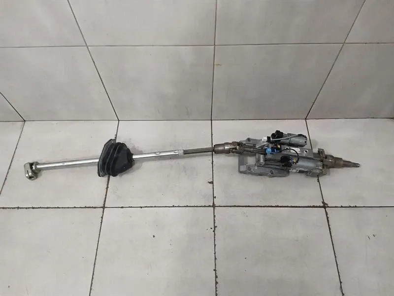 Ferrari California Ferrari California F149 08-14 4.3 Steering Column 236210 Steering Column Body type: Convertible
Fuel: Petrol