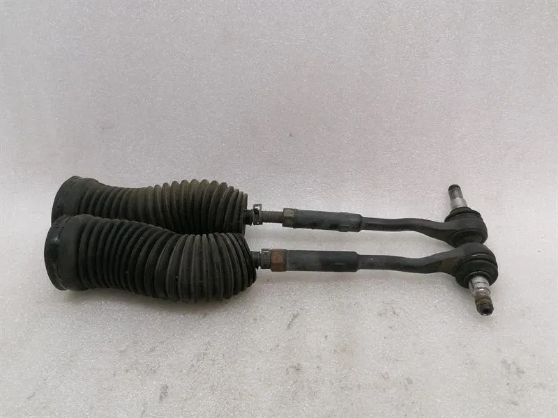 Mercedes-Benz A (W168) Mercedes S-Class W220 Steering Joint Set A2303300203 Tie Rod Set Body type: Saloon
Fuel: Petrol