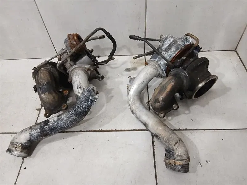 Rolls Royce Ghost Series 1 09-14 Turbo Charger 11657562050 FAULTY SET Turbocharger Brand/Model: ROLLS ROYCE GHOST
Year: 2010
Engin...