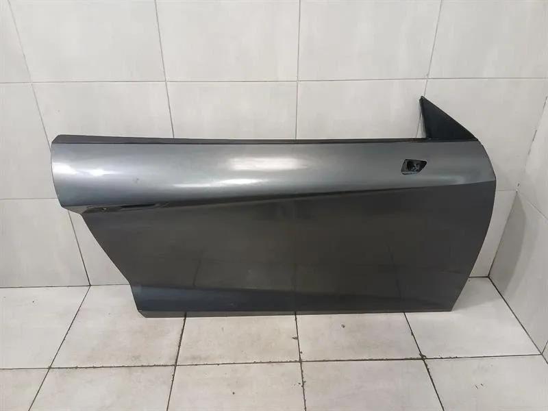 Audi R8 Audi R8 4S Performance right front door 4S8845202 door right