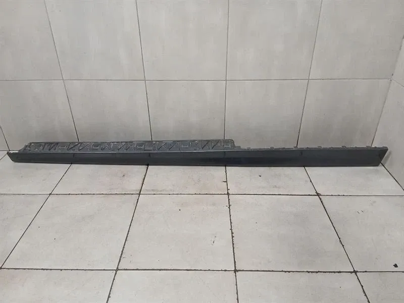 Audi R8 Audi R8 4S Performance side skirt 4S0853855 left side sill left