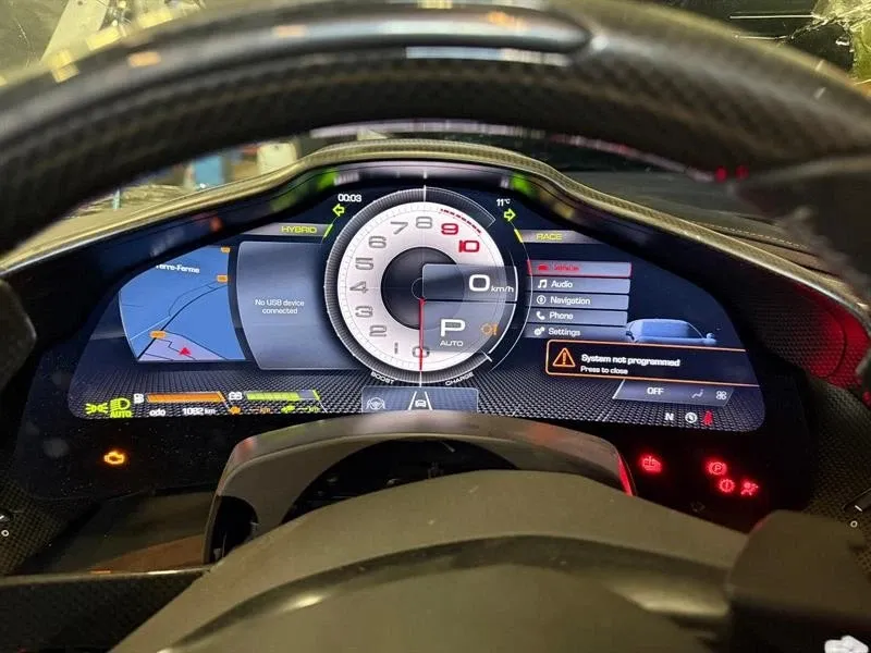 Ferrari 296 GTS F171 Instrument Cluster 55016569 Speedometer ECE Euro KMH GTB Brand/Model: FERRARI 296
Year: 2025
Engine: 299...