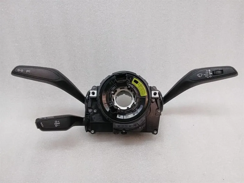 Audi R8 Audi R8 4S AWD wiper stalks 4S0907129J indicator switch steering column switch Body type: Convertible
Fuel: Petrol