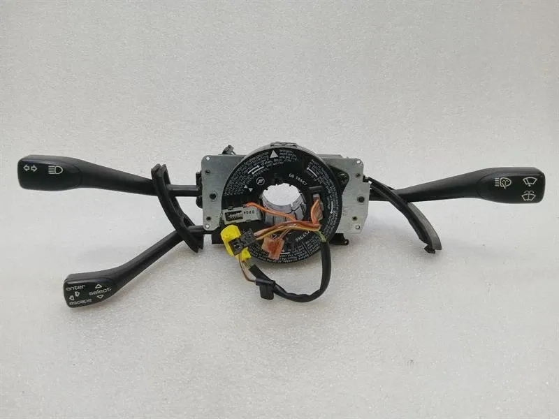 Porsche 911 (996) Porsche 911 996 wiper stalks 99665221300 indicator switch steering column switch Body type: Convertible
Fuel: Petrol