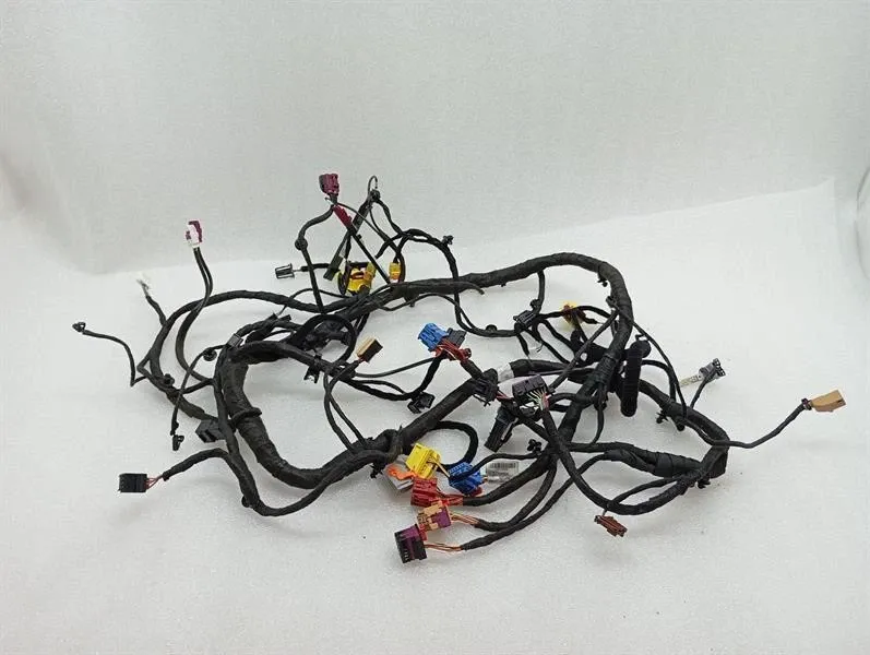 Porsche 911 (992) Porsche 911 992 Wiring Loom 9P5974000B RHD DASHBOARD WIRING HARNESS RIGHT HAND DRIVE Body type: Convertible
Fuel: Petrol