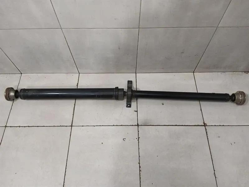 Audi R8 AUDI R8 TYPE 42 5.2 V10 COUPE Propshaft 420521101C Propshaft Body type: Coupe
Fuel: Petrol