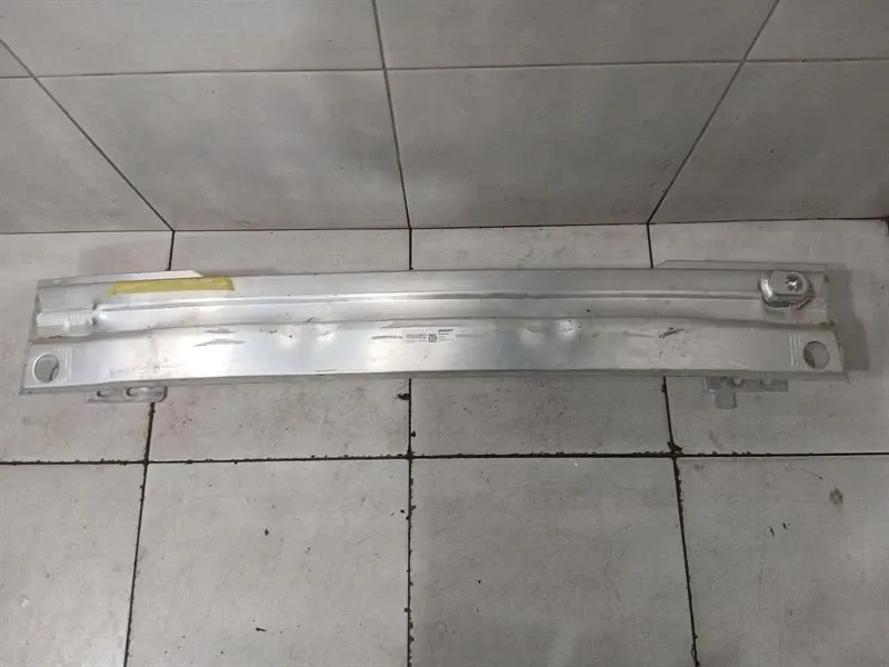 Porsche Macan Porsche Macan 95C rear bumper beam 95C807309B Macan E bumper carrier rear Body type: SUV
Fuel: Petrol