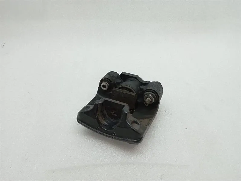 Audi R8 Audi R8 4S Performance Right Rear Caliper 4S0615404C Brake Caliper Rear Right Body type: Coupe
Fuel: Petrol