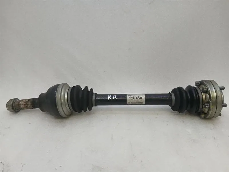 Ferrari California Ferrari California F149 08-14 Drive Shaft Right 226650 Rear Right Drive Shaft Body type: Convertible
Fuel: Petrol