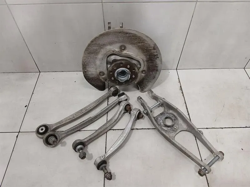 BMW 3 (G20 / G21) BMW 3 Series M3 G80 G20 Right Rear Hub 8095658 Wheel Bearing Housing Rear Right Body type: Saloon
Fuel: Petrol