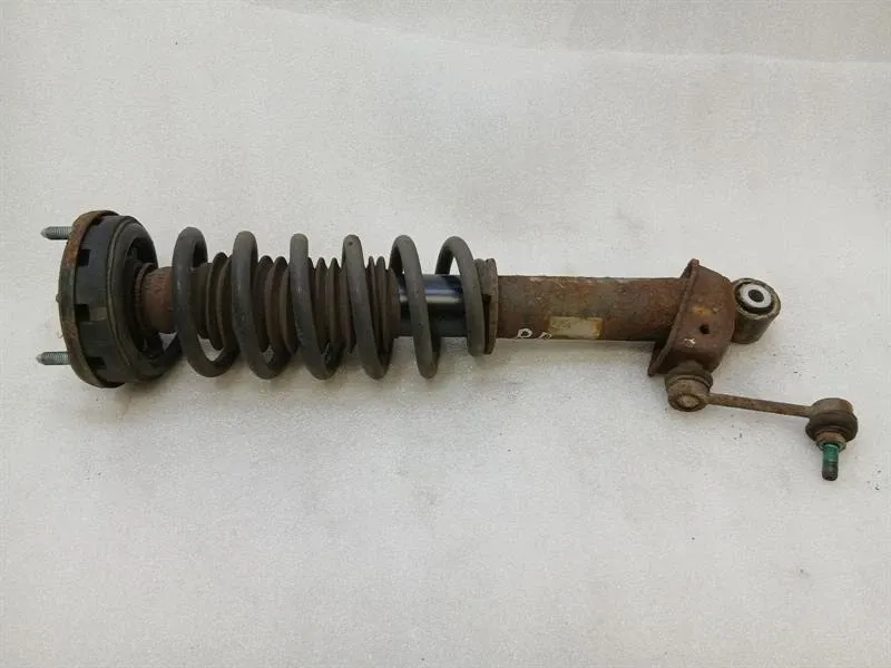 Porsche 911 (996) Porsche 911 996 shock absorber rear 99633305133 shock absorber rear Body type: Convertible
Fuel: Petrol