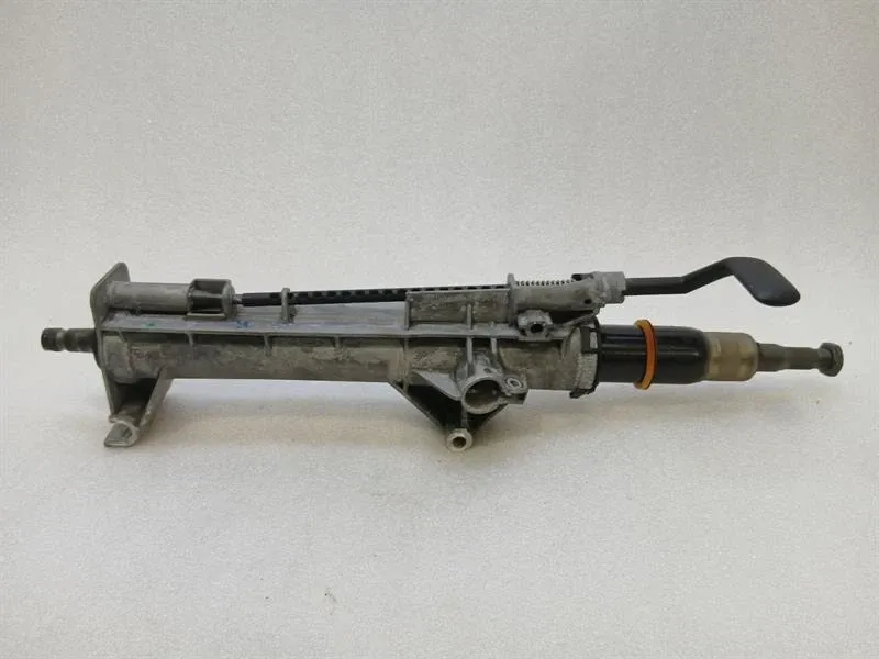 Porsche 911 (996) Porsche 911 996 Steering Column 99634700705 Steering Column Body type: Convertible
Fuel: Petrol