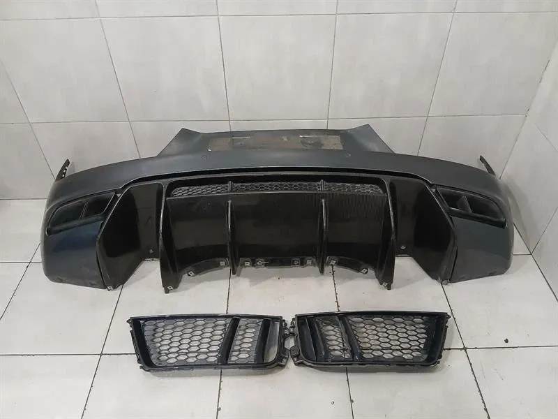 Audi R8 2017-2020 AUDI R8 4S COUPE REAR BUMPER 4S0807303B CARBON BUMPER 4S0807521D