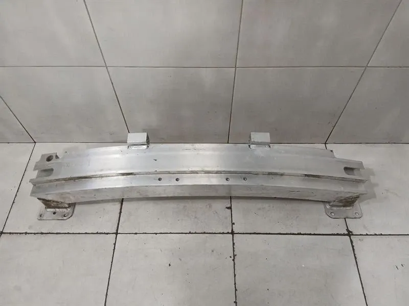 Porsche Taycan Porsche Taycan 9J rear bumper beam 9J0803184B rear bumper carrier