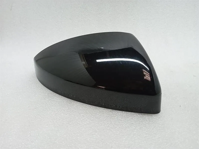 Audi R8 Audi R8 4S AWD right door mirror 8S0857528 exterior mirror right cover cover Body type: Coupe
Fuel: Petrol