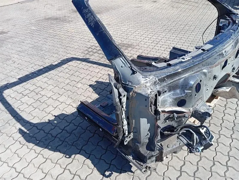 Bentley Continental GT Bentley Continental GTC 18-24 3S 3SD Right Front Chassis Leg 3SD809204AY Wheel Arch Body type: Convertible
Fuel: Petrol