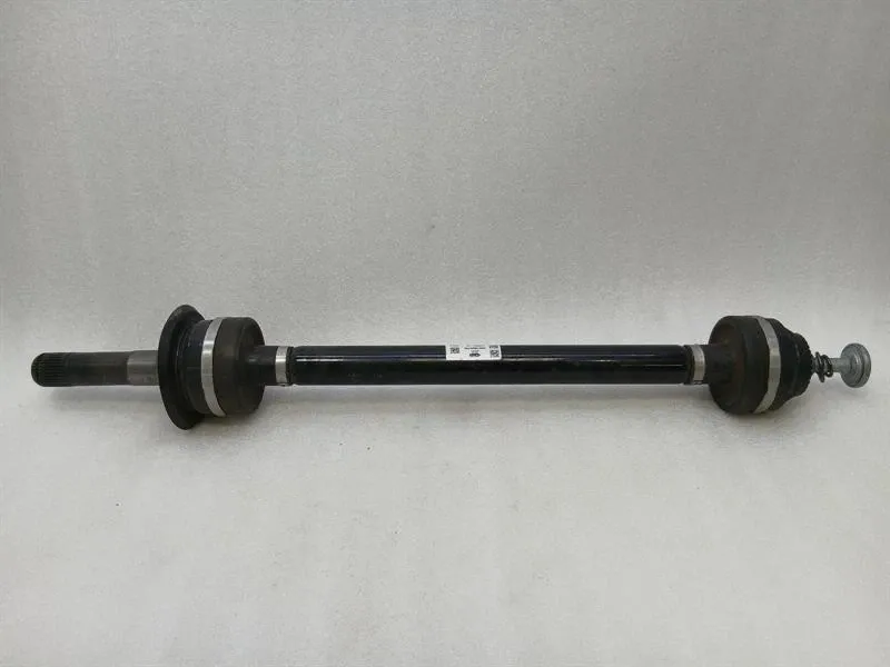 BMW 3 (G20 / G21) BMW 3 M3 G80 G20 drive shaft rear right 8089856 rear right drive shaft Body type: Saloon
Fuel: Petrol