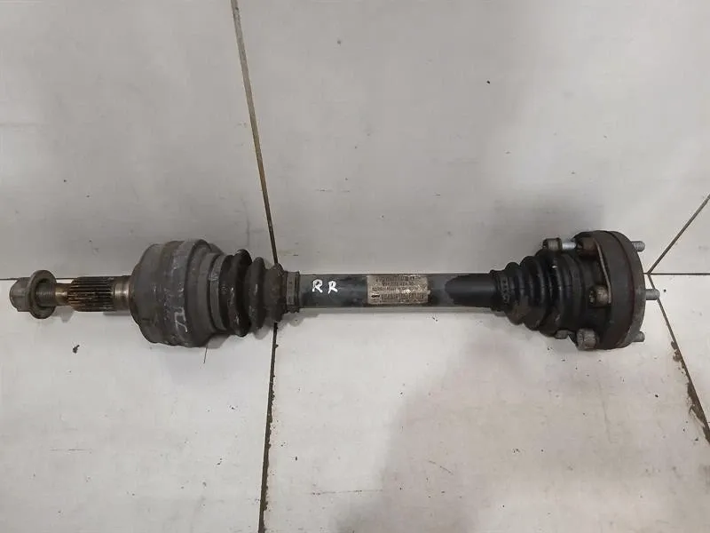 Porsche 911 (991) Porsche 911 991 Drive Shaft Rear Right 99133202450 Rear Right Drive Shaft Body type: Coupe
Fuel: Petrol