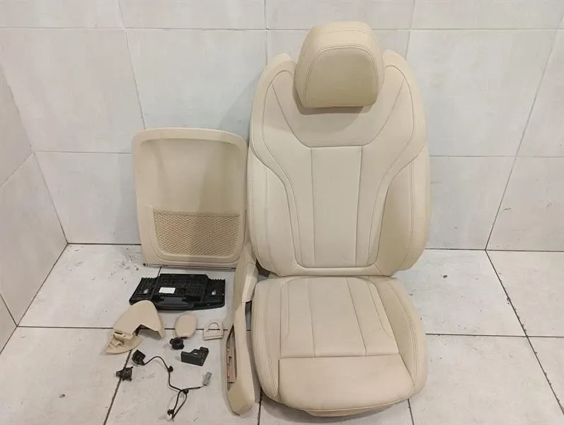 BMW 3 (G20 / G21) BMW 3 SERIES G20 SEAT G20 RH SEAT LEATHER CANBERRA CREAM BEIGE Seats Body type: Saloon
Fuel: Petrol