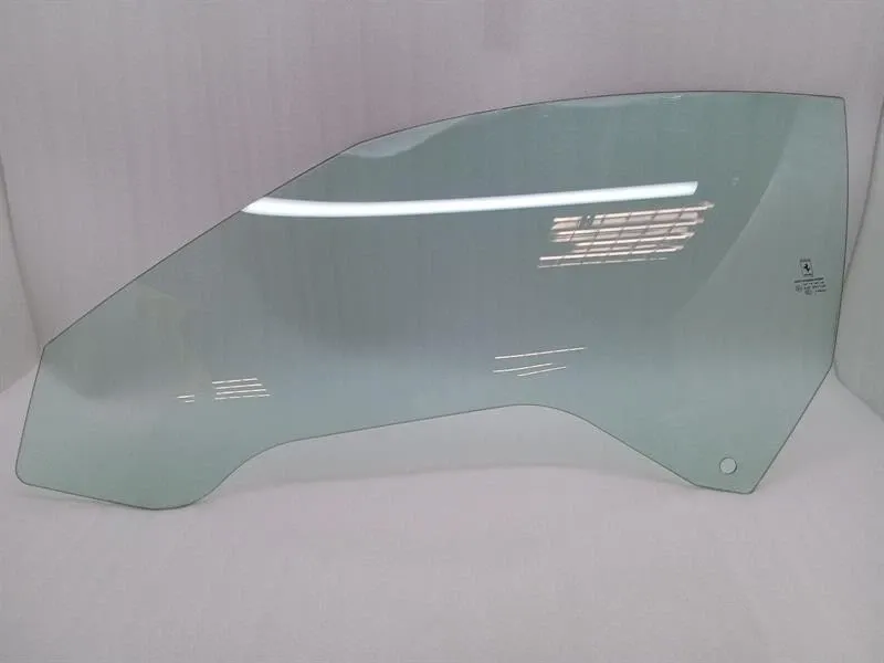 Ferrari California Ferrari California F149 08-14 Left Front Door Glass 69875500 Left Door Glass Body type: Convertible
Fuel: Petrol