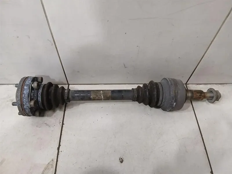 Porsche 911 (991) Porsche 911 991 Left Rear Drive Shaft 99133202450 Drive Shaft Rear Left Body type: Coupe
Fuel: Petrol