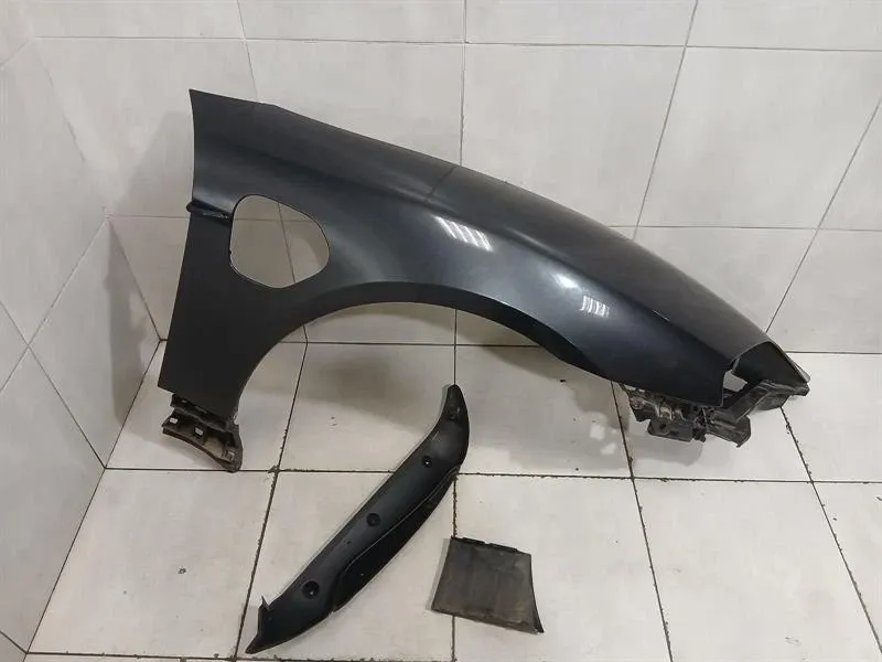 Porsche Taycan Porsche Taycan 9J Left Wing 9J1821101AY Left Fender Power Door Body type: Saloon
Fuel: ELECTRIC