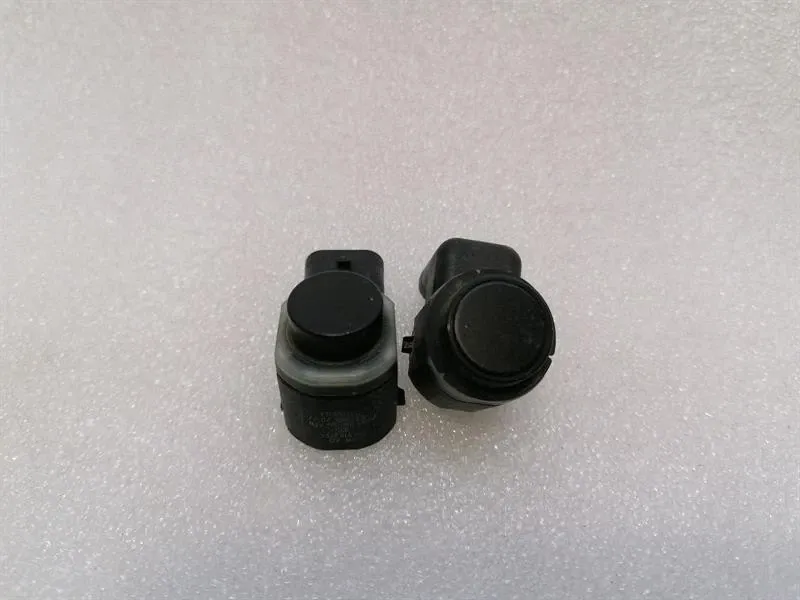 Audi R8 Audi R8 4S Performance parking sensor 1S0919275C parking aid parking sensor Body type: Coupe
Fuel: Petrol