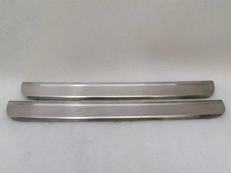 Porsche Boxster (987) Porsche Boxster 987 door sill set 98755198018 door entry sill set aluminum Body type: Convertible
Fuel: Petrol