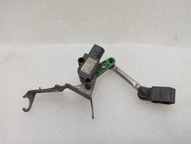 Porsche 911 (991) Porsche 911 991 Sensor 99133302104 Level Sensor