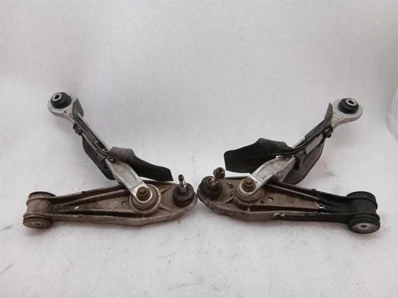 Porsche 911 (997) Porsche 911 997 Front Wishbone 99134105302 Front Set Front Wishbone Set L+R Body type: Coupe
Fuel: Petrol