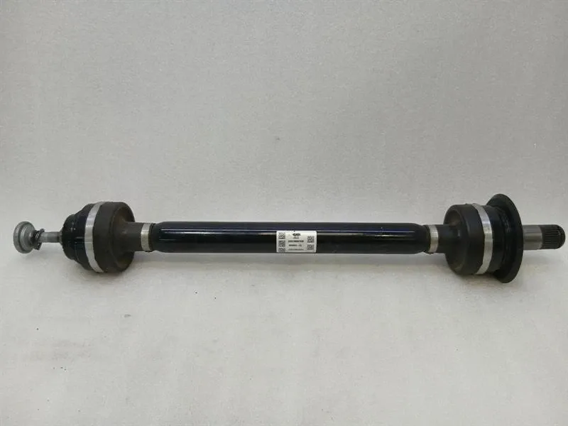BMW 3 (G20 / G21) BMW 3 Series M3 G80 G20 Left Rear Drive Shaft 8089855 Drive Shaft Rear Left Body type: Saloon
Fuel: Petrol