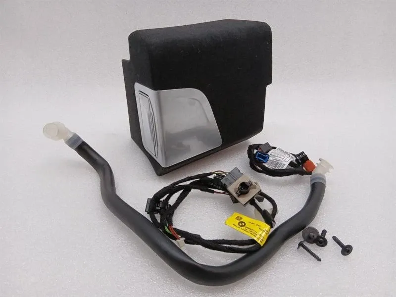 BMW 5 (G30 / G31) BMW 5 SERIES F90 G30 M5 AIR PURIFIER 9378058 AIR PURIFIER Body type: Saloon
Fuel: Petrol