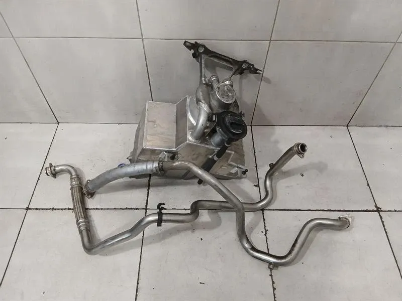 Audi R8 Audi R8 4S Performance Oil Sump 4S0115373F Oil Pan Dry Sump
