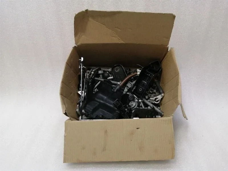 Porsche Taycan PORSCHE TAYCAN 9J FRONT END CLIP SCREWS BOLTS BOLTS