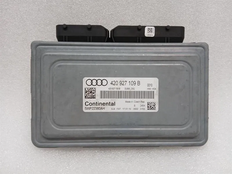 Audi R8 AUDI R8 TYPE 42 5.2 V10 COUPE Electronic Module 420927109B GEARBOX ECU Body type: Coupe
Fuel: Petrol